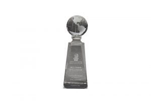 Popup Image: Pyramid Crystal Award with Globe